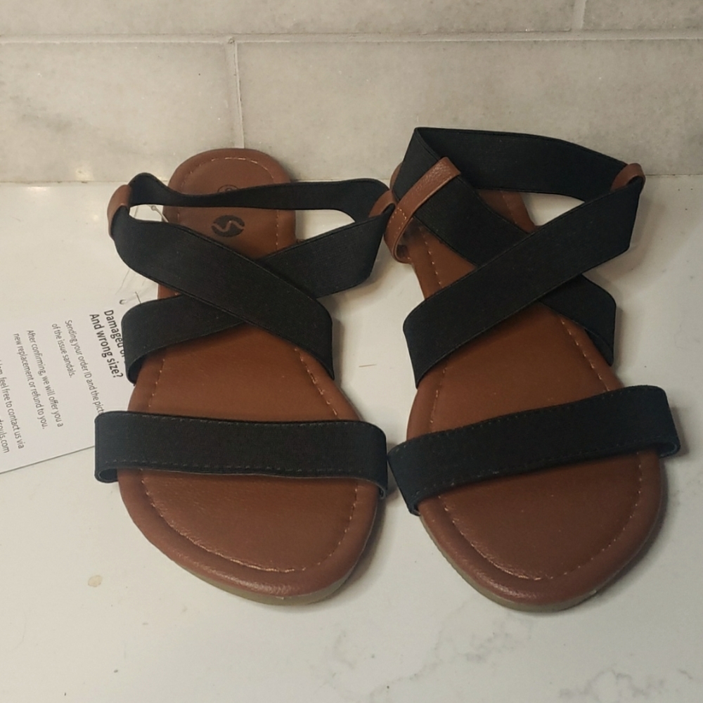 Black strap sandals woman 8 nwt